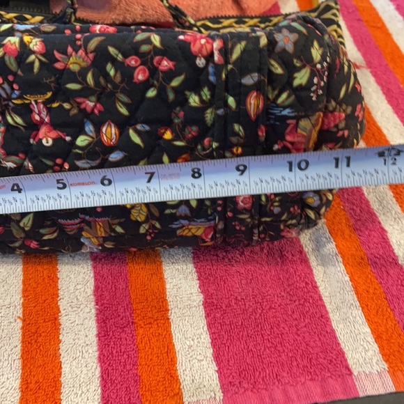 Vera Bradley purse - Picture 3 of 5